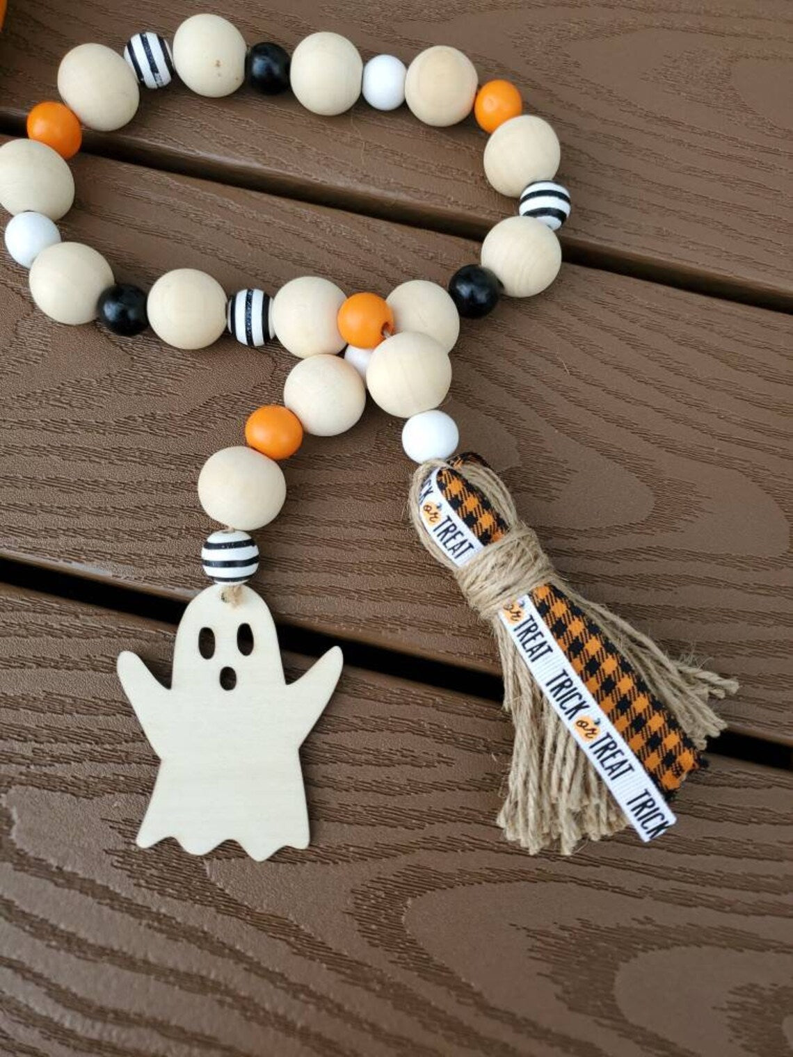 Rustic ghost Halloween wood bead garland, tiered tray decor, Halloween garland for tiered tray