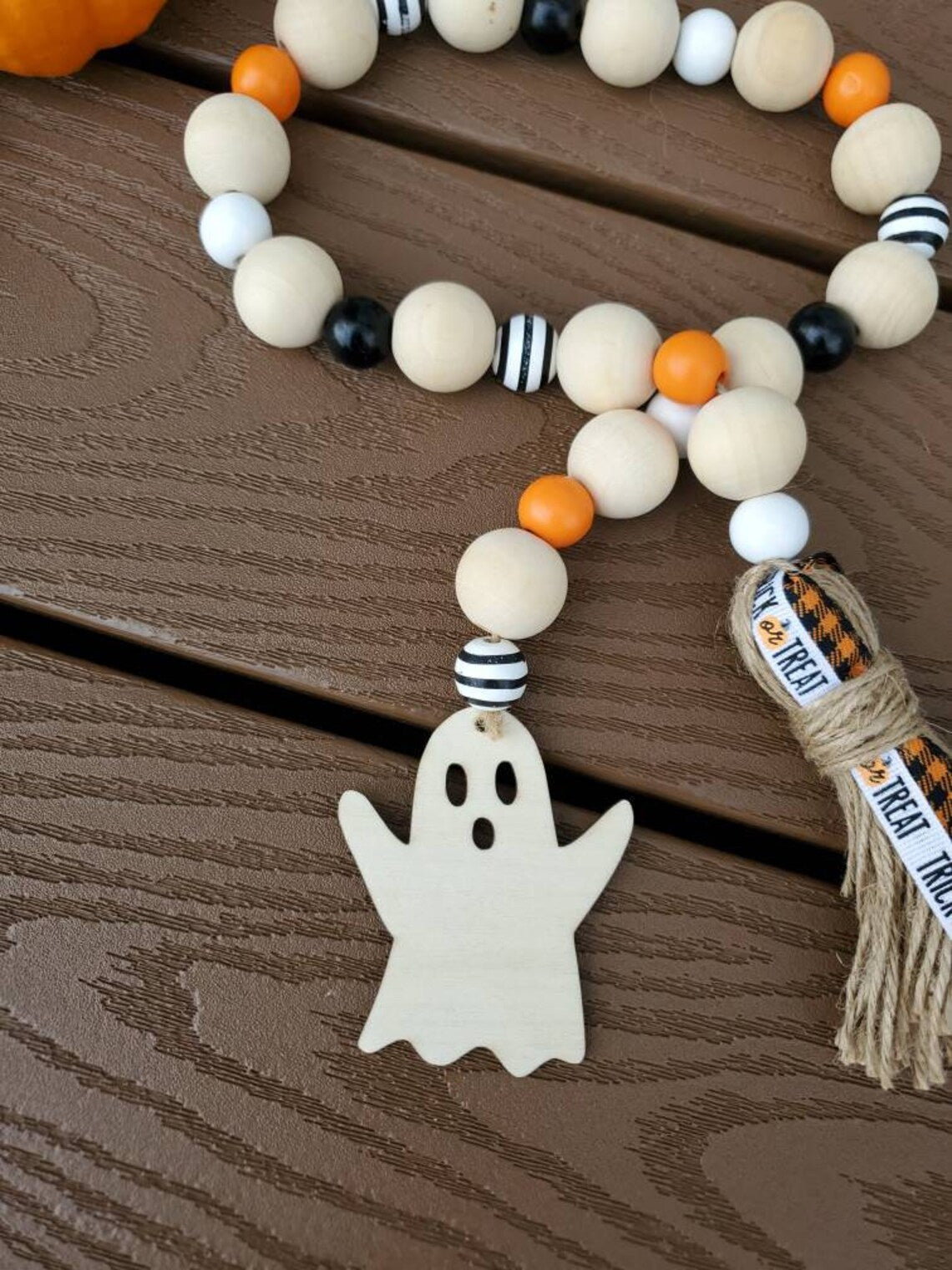 Rustic ghost Halloween wood bead garland, tiered tray decor, Halloween garland for tiered tray