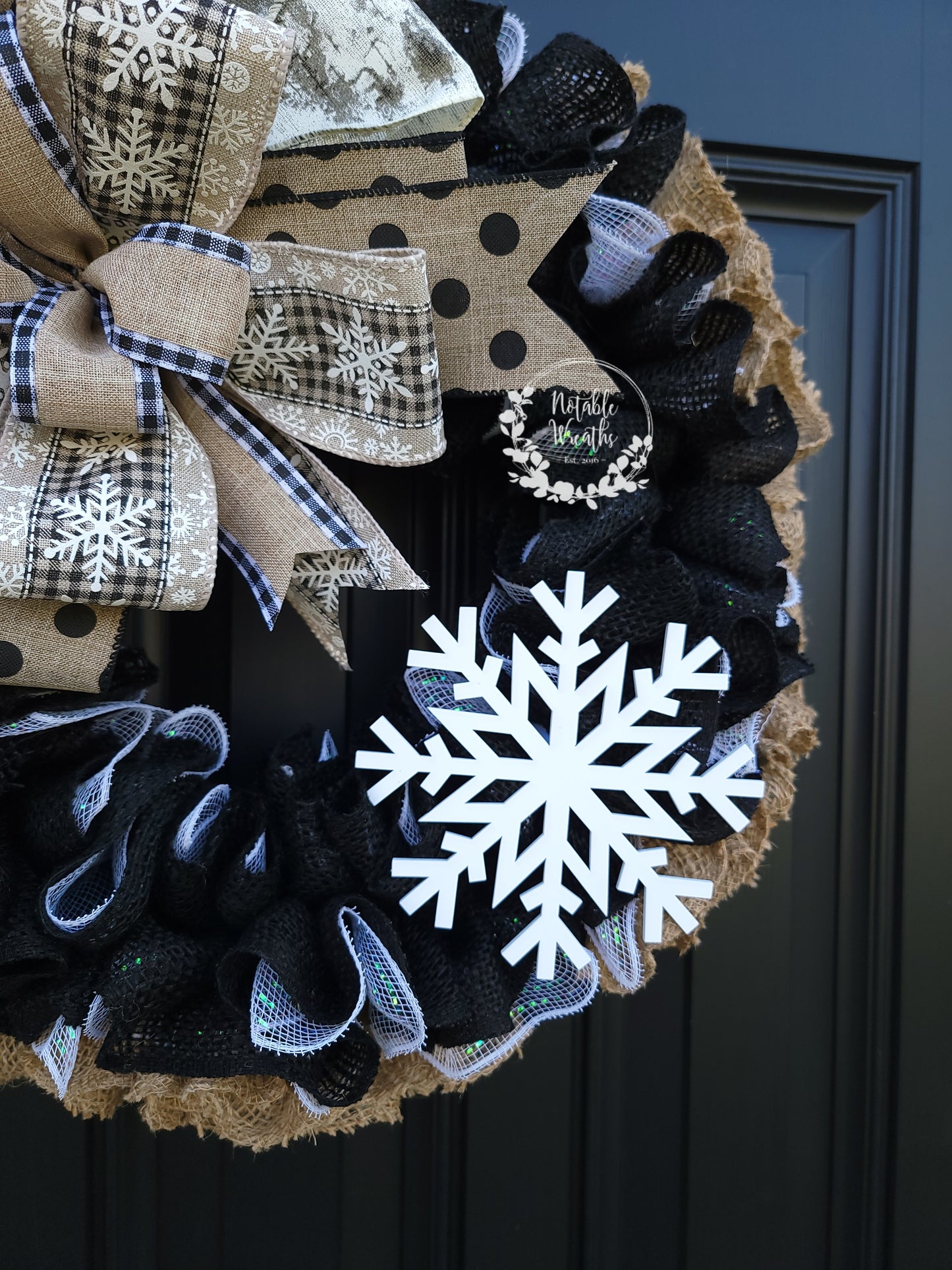 Black and white snowflake Winter wreath for front door, rustic winter wreath, snowflake decor, neutral winter decor, neutral winter wreath