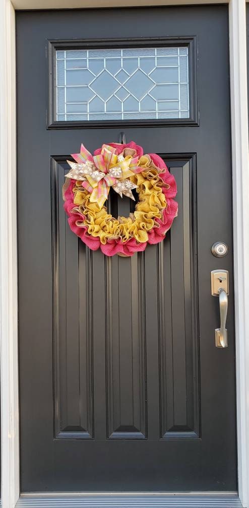 Spring burlap wreath for front door, daisy wreath, pink and yellow wreath for spring